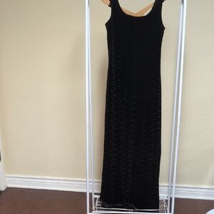 Sophisticated Black Maxi Dress